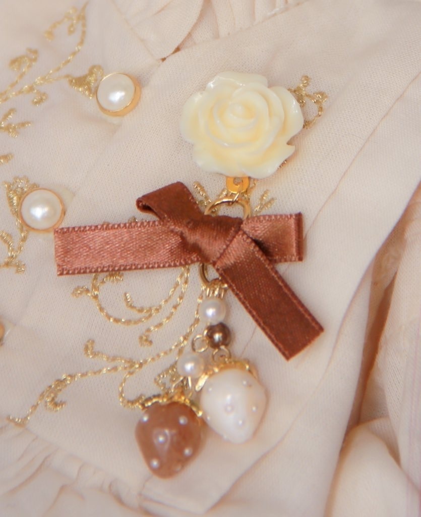 ストロベリーガーデン(カフェラテ)