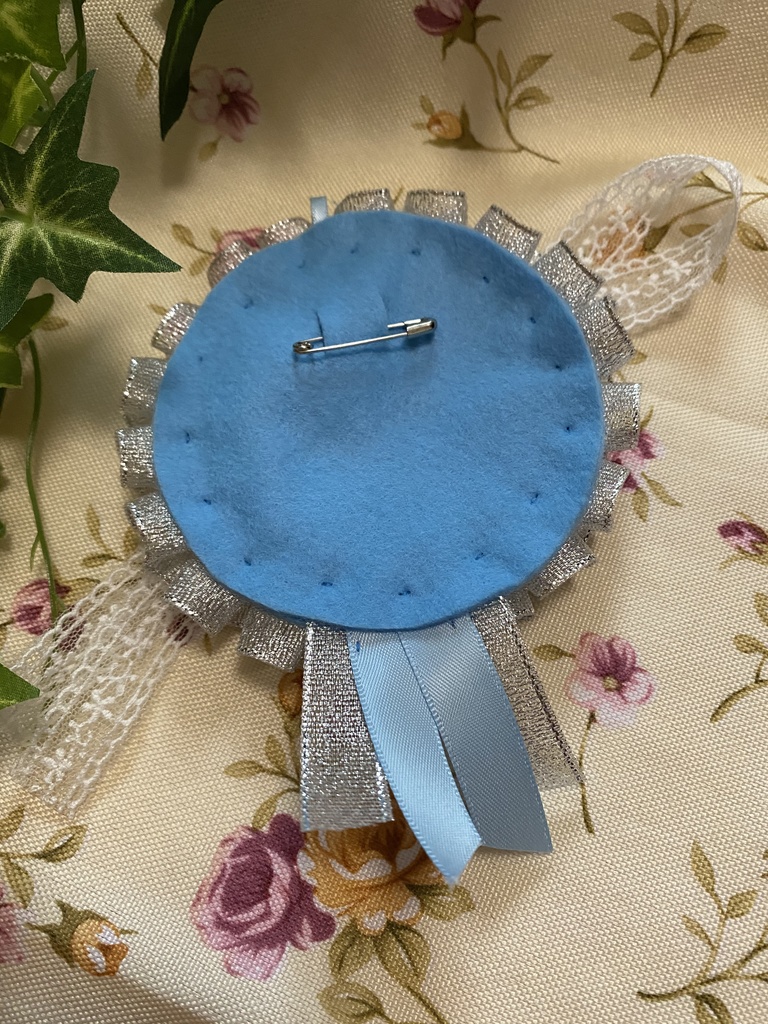 すとぷりロゼット すとぷり 莉犬 赤 犬 ロゼット 痛ロゼット 痛バ 量産型