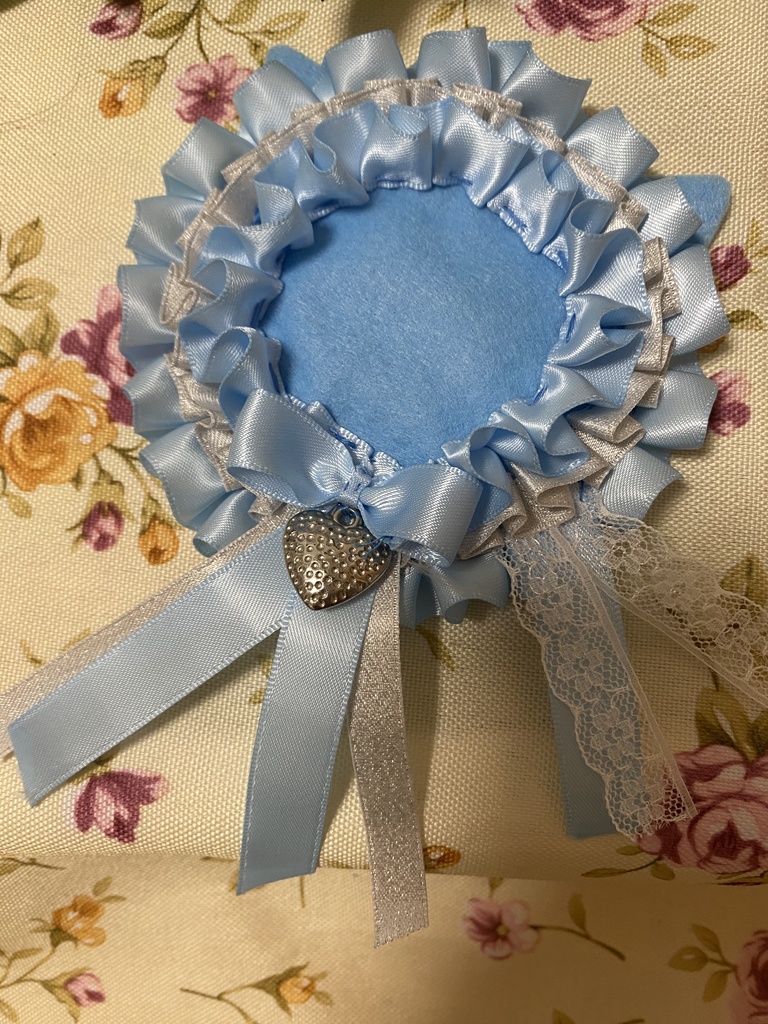 ネコミミロゼット 缶バッジ 水色