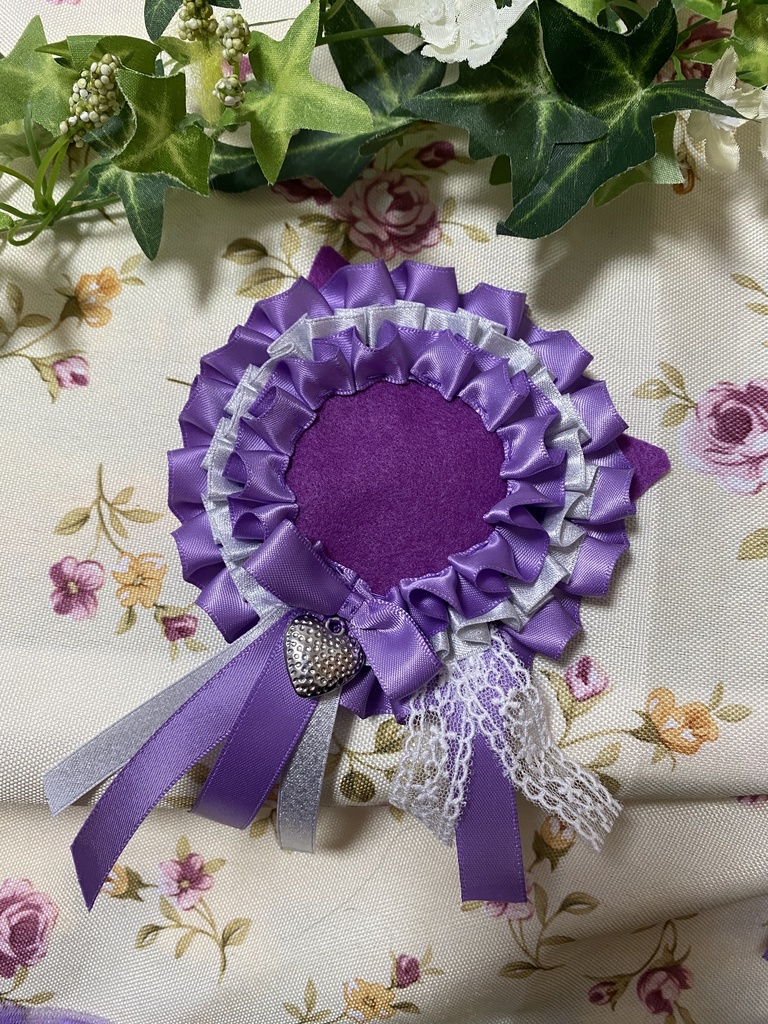 ネコミミロゼット 缶バッジ 紫