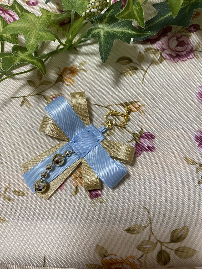 リボンティアーズ 水色 ストラップ イヤリング