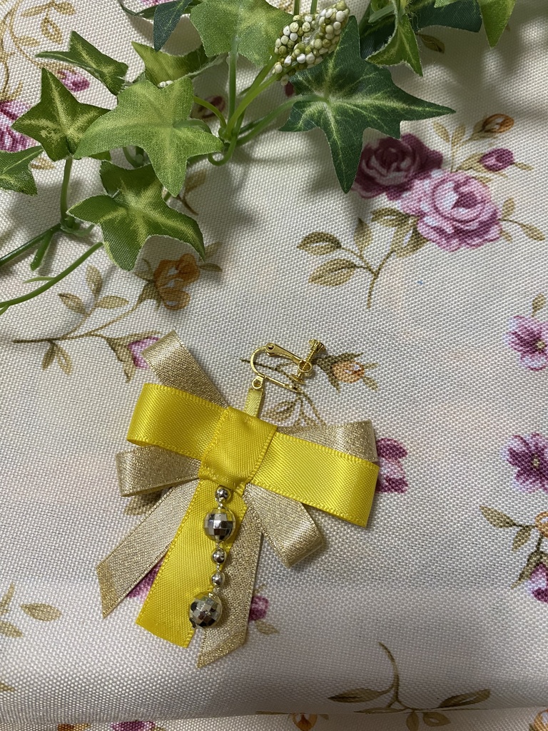 リボンティアーズ 黄色 ストラップ イヤリング