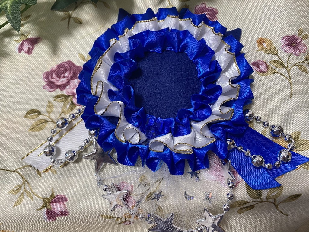 アーチ ネコミミロゼット 缶バッジ 青