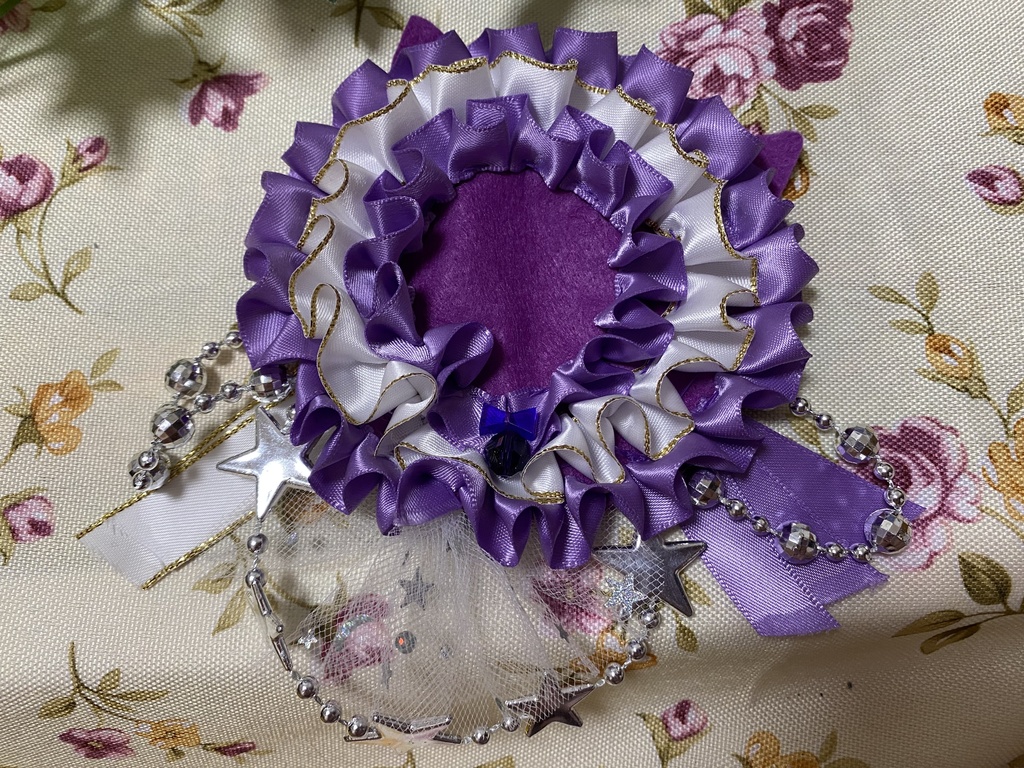 アーチ ネコミミロゼット 缶バッジ 紫