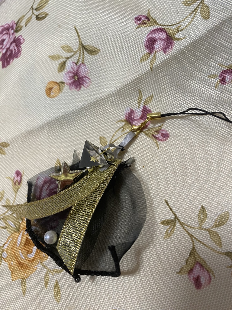 チュールトライアングルレジン 灰