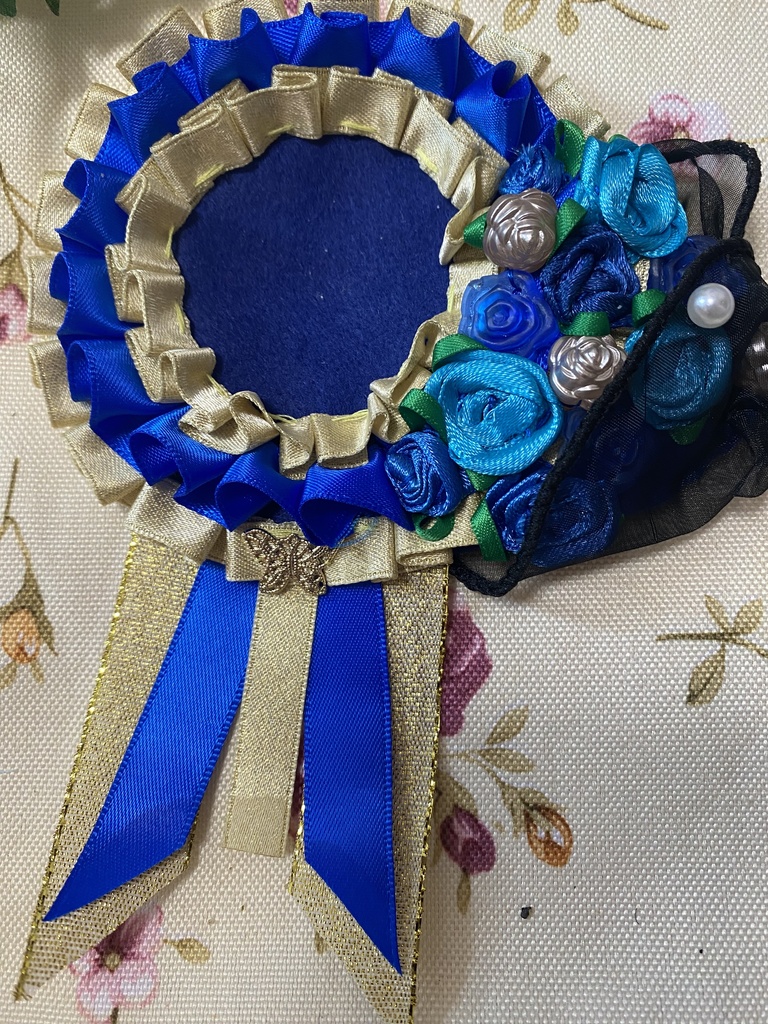 ローズブーケ ロゼット 缶バッジ 青