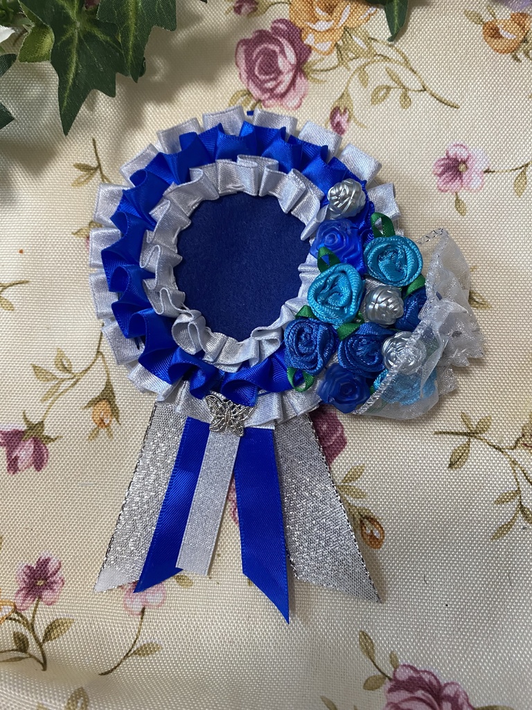 ローズブーケ ロゼット 缶バッジ 青