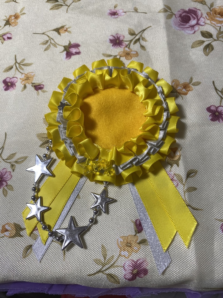 シューティングスター ロゼット 缶バッジ 黄色