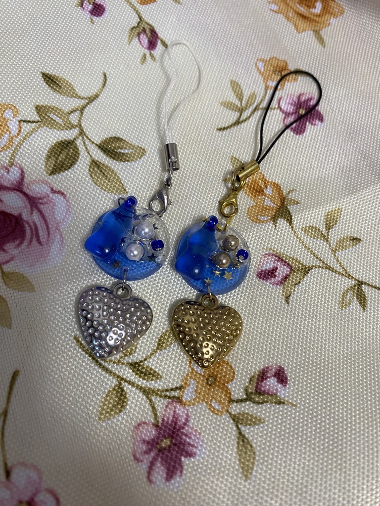 ドリンクミー ストラップ イヤリング ピアス 青