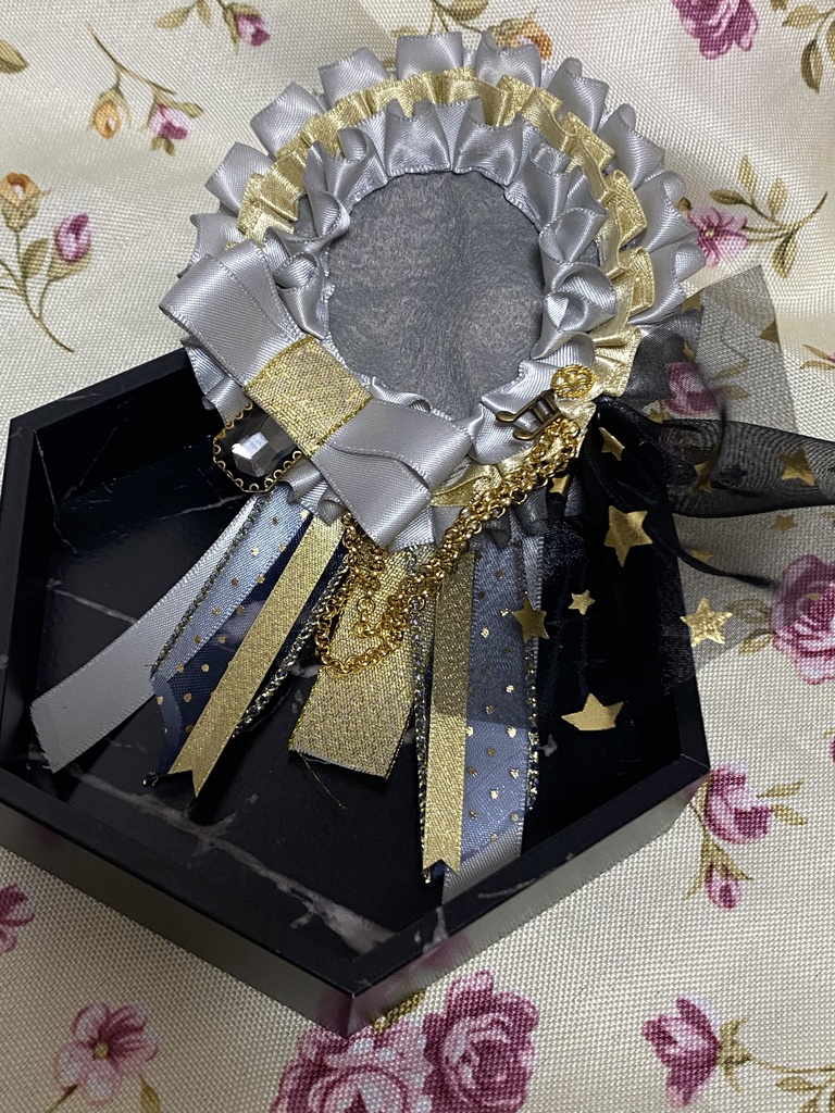 スチーム風 ロゼット 缶バッジ 灰