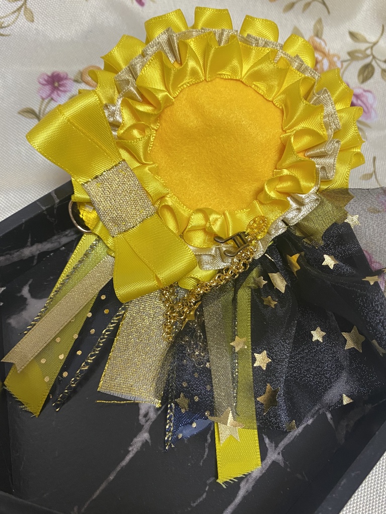 スチーム風 ロゼット 缶バッジ 黄色