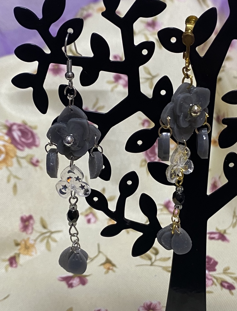 紫陽花の雫 イヤリング ピアス 灰