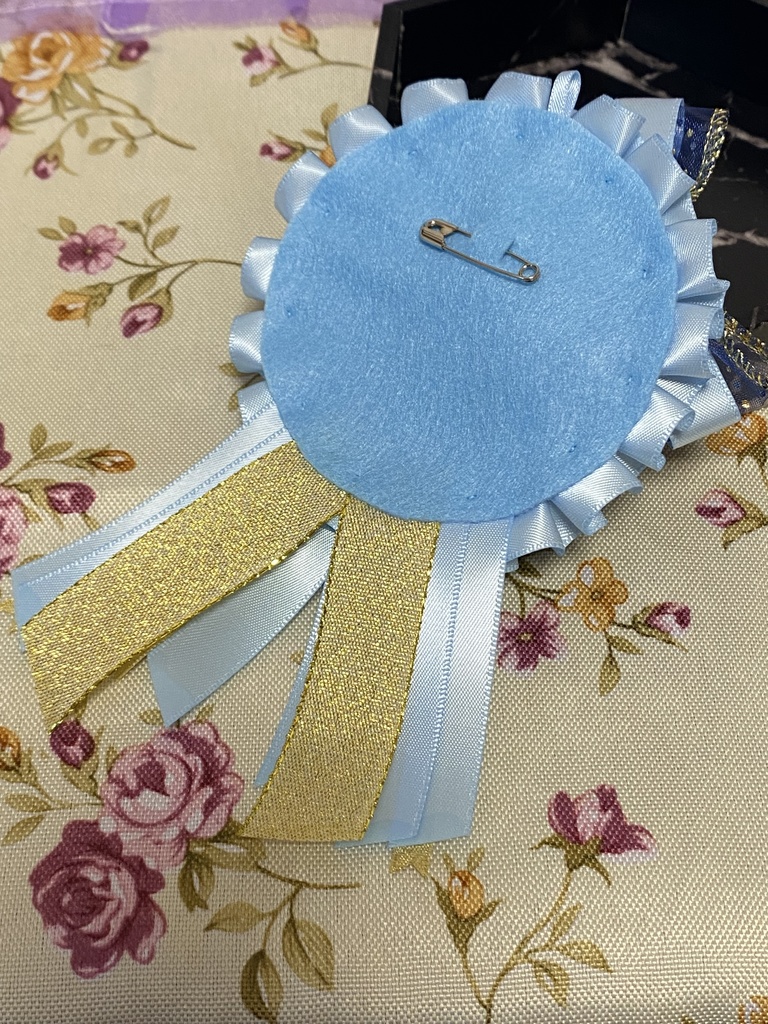 エンジェルハート ロゼット 缶バッジ 水色