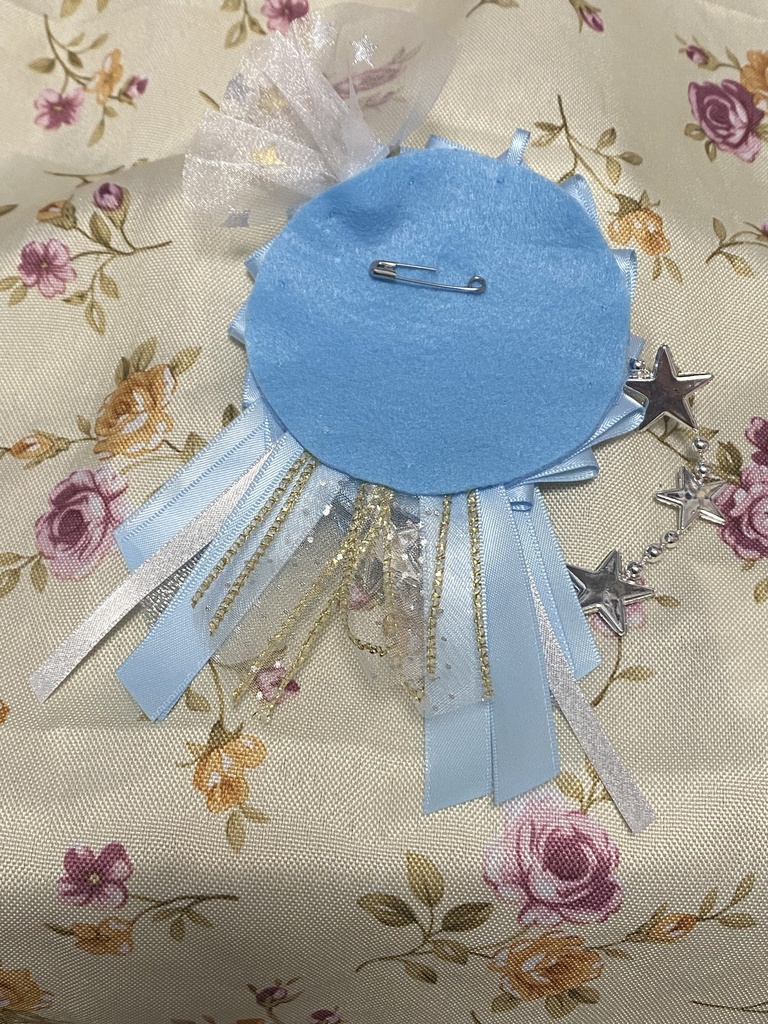 スターゲイザー ロゼット 缶バッジ 水色