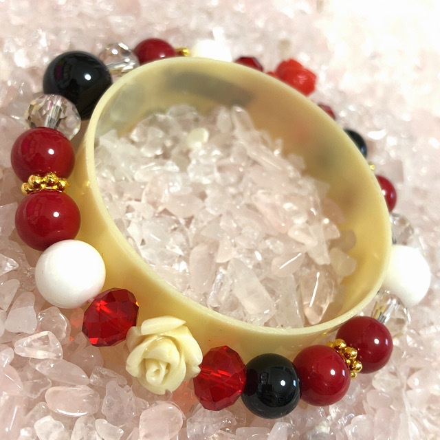 【ツイステ】ハーツラビュル寮イメージブレスレット