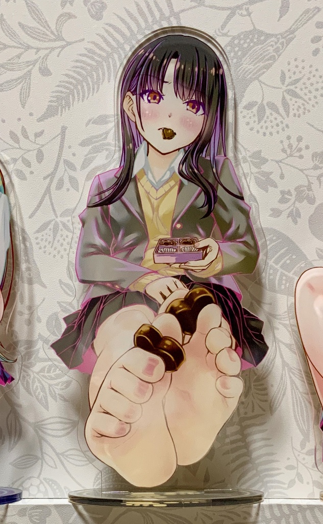 裸足アクリルフィギュア D