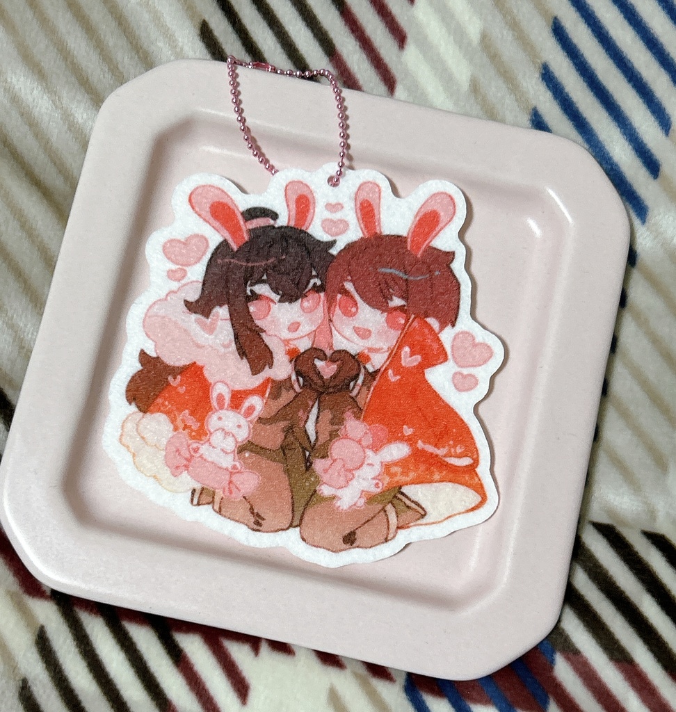 ロウェシャオのふわふわフェルトキーホルダー