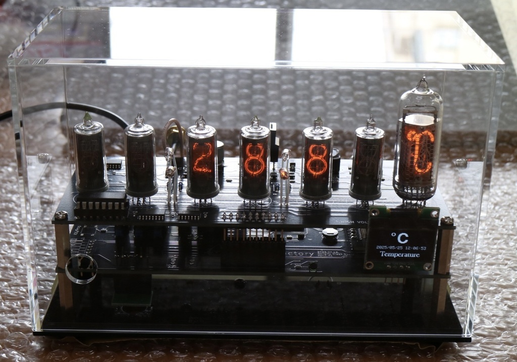 B-5750使用 ニキシー管時計【GPSアンテナ付き】