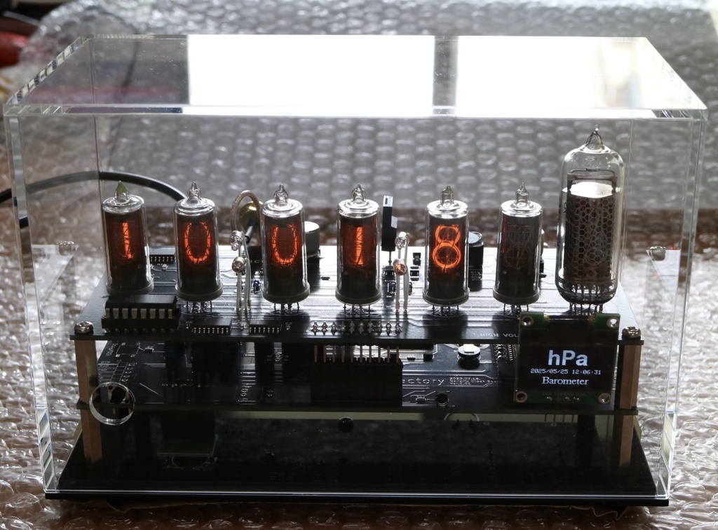 B-5750使用 ニキシー管時計【GPSアンテナ付き】