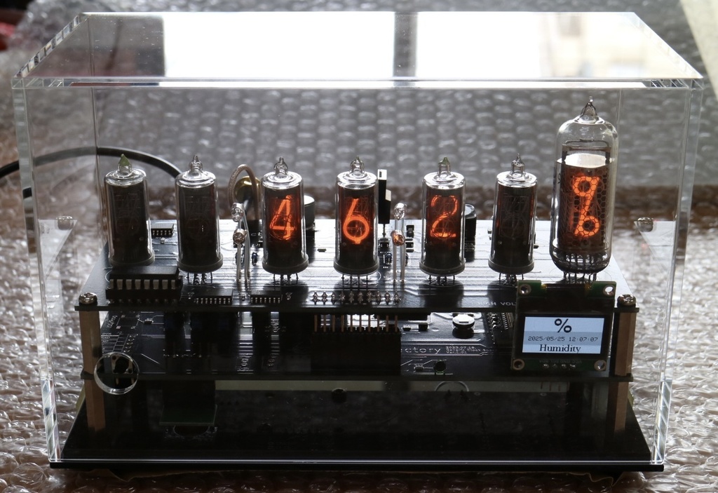 B-5750使用 ニキシー管時計【GPSアンテナ付き】