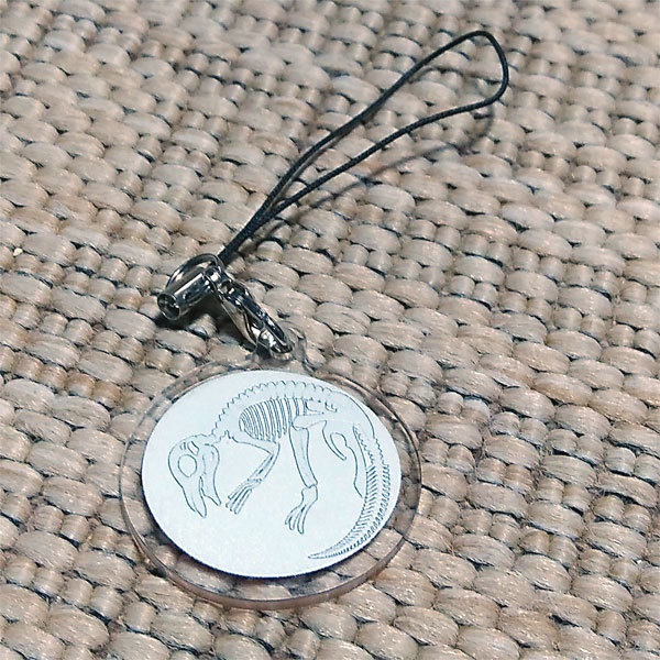 たまごちゃんアクリルストラップ