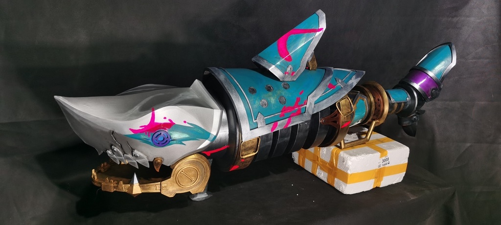 lol ジンクス コスプレ用武器 フィッシュボーン 発光機能付き、煙幕付き可能