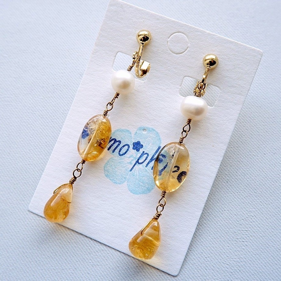 滴る蜂蜜紅茶のイヤリング/ピアス