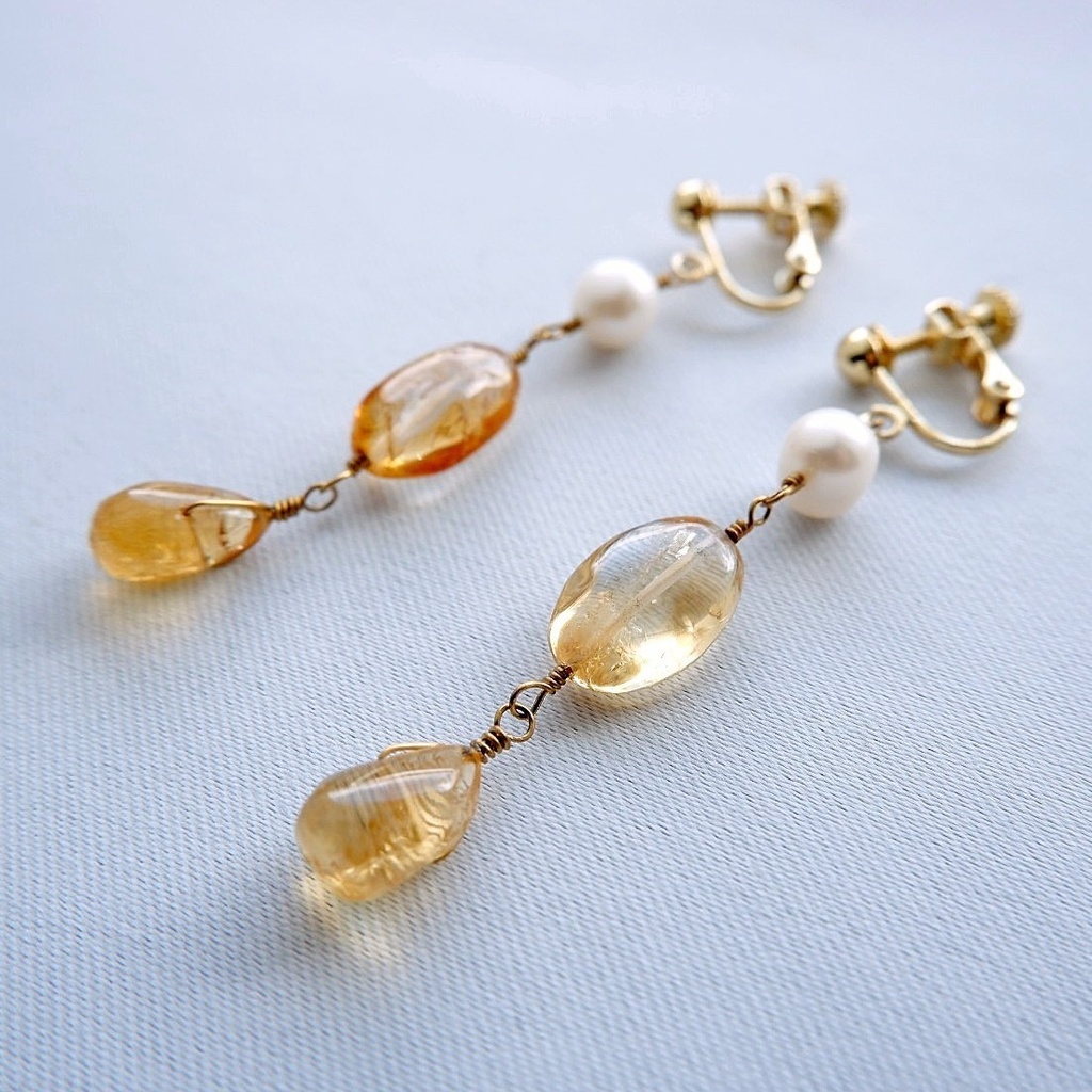 滴る蜂蜜紅茶のイヤリング/ピアス