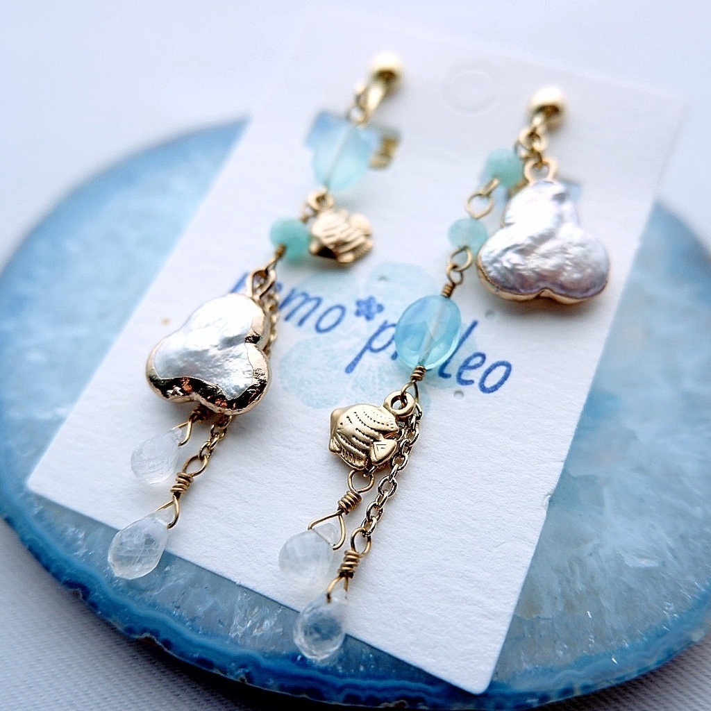 雨ときどき魚のイヤリング/ピアス