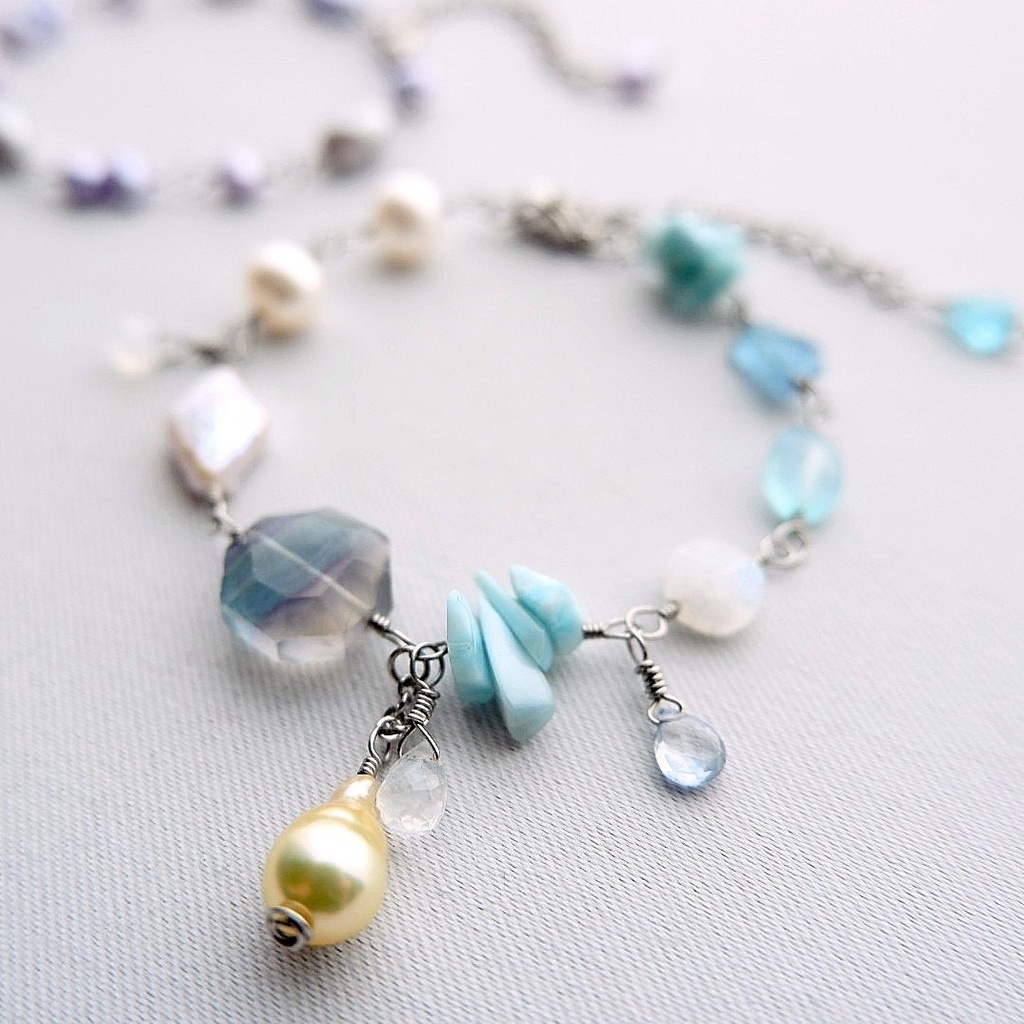 泡沫と漣のブレスレット