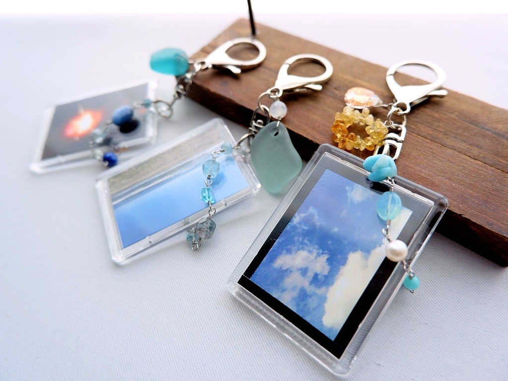 夏の遺影キーホルダー <夏空と向日葵>