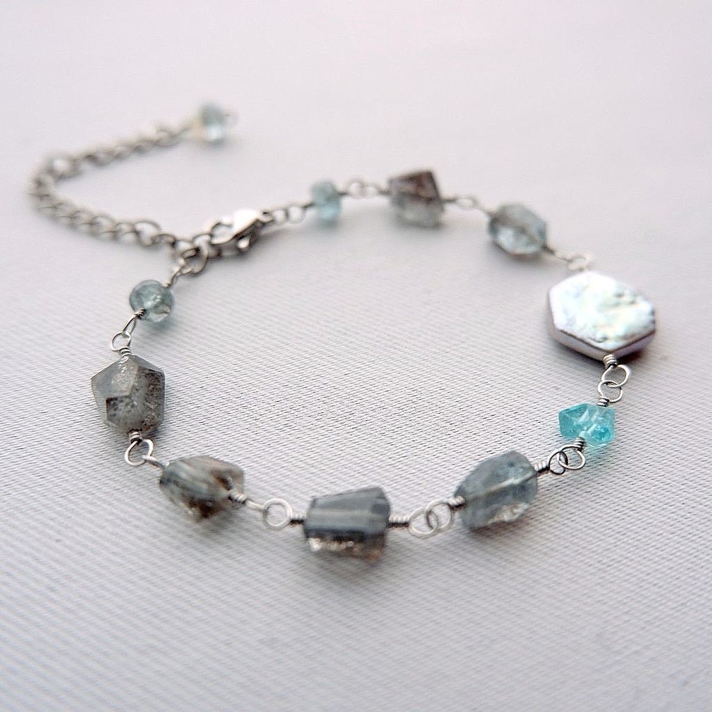 潮騒のブレスレット