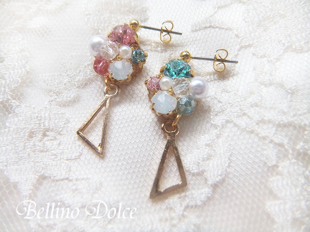 ユニットビジューチャームピアス(イヤリング)