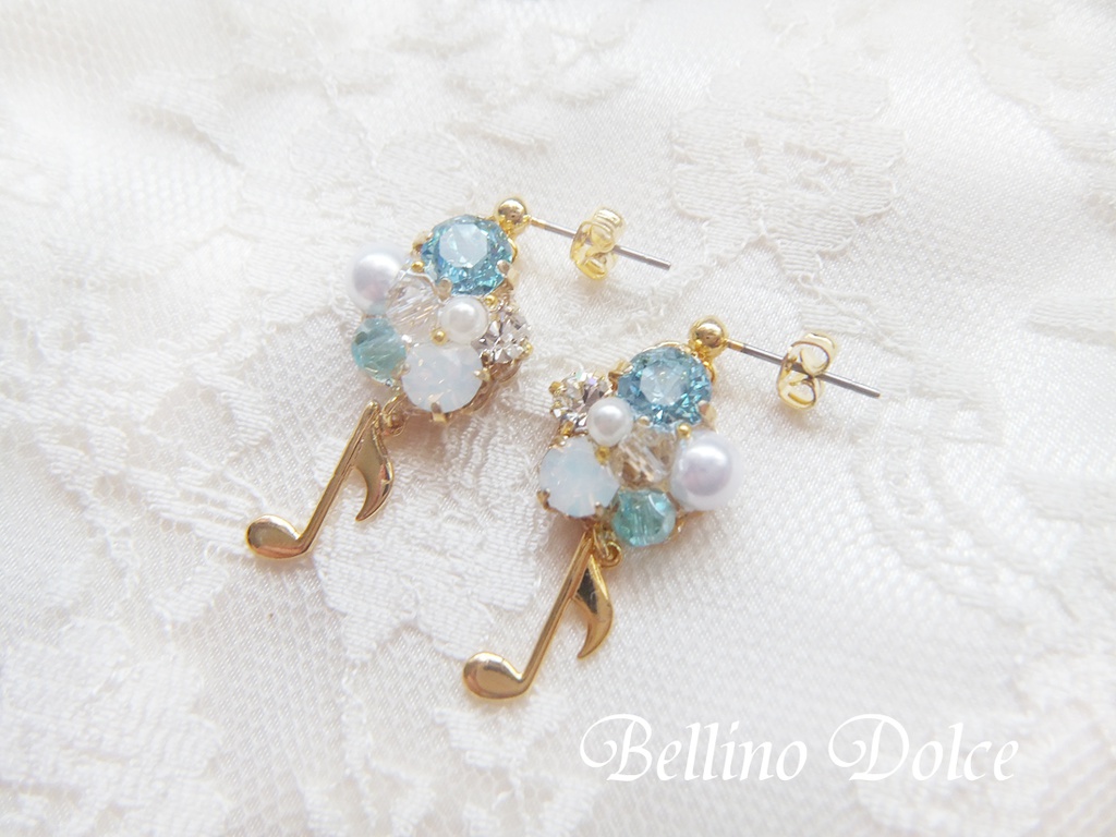 ユニットビジューチャームピアス(イヤリング)