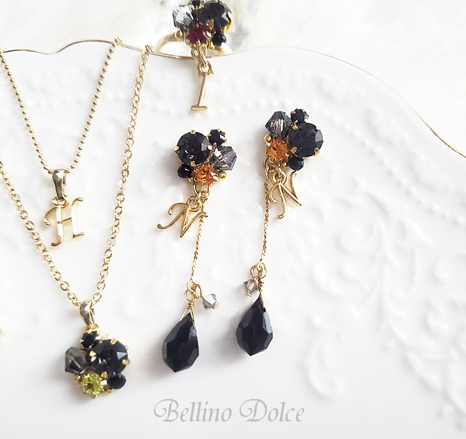 【Eden】ビジューイニシャルアクセサリー