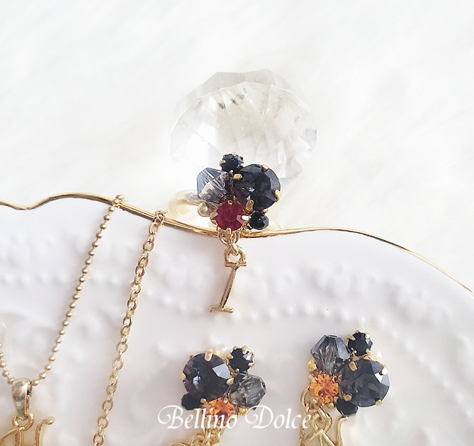 【Eden】ビジューイニシャルアクセサリー