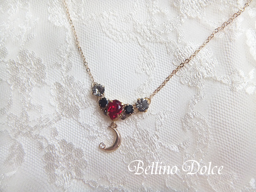 紅月イメージアクセサリー