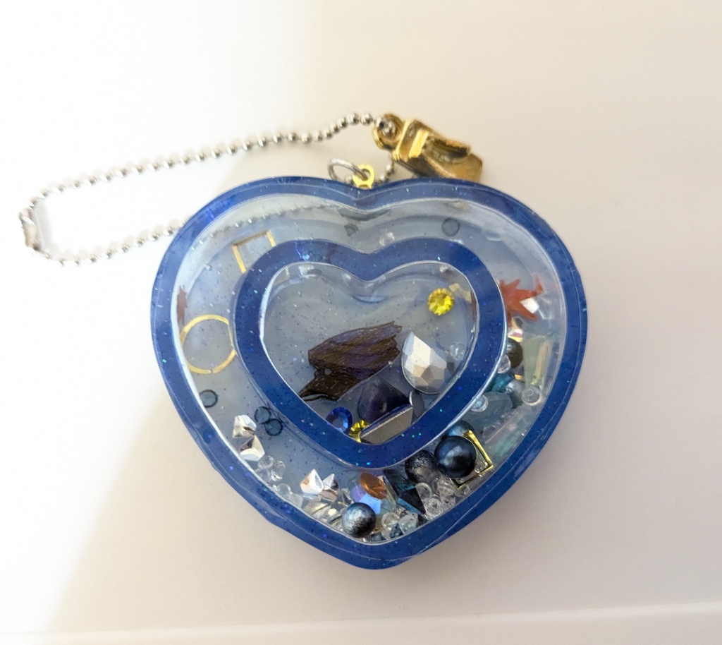 シャカシャカキーホルダー