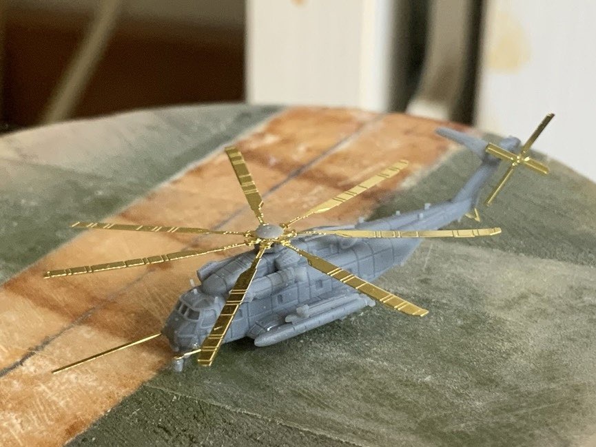 CH-53E スーパースタリオン/ MH-53E シードラゴン