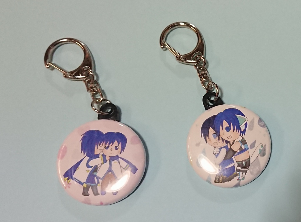 KAITO 37ｍｍ 缶バッジ型キーホルダー 全２種類