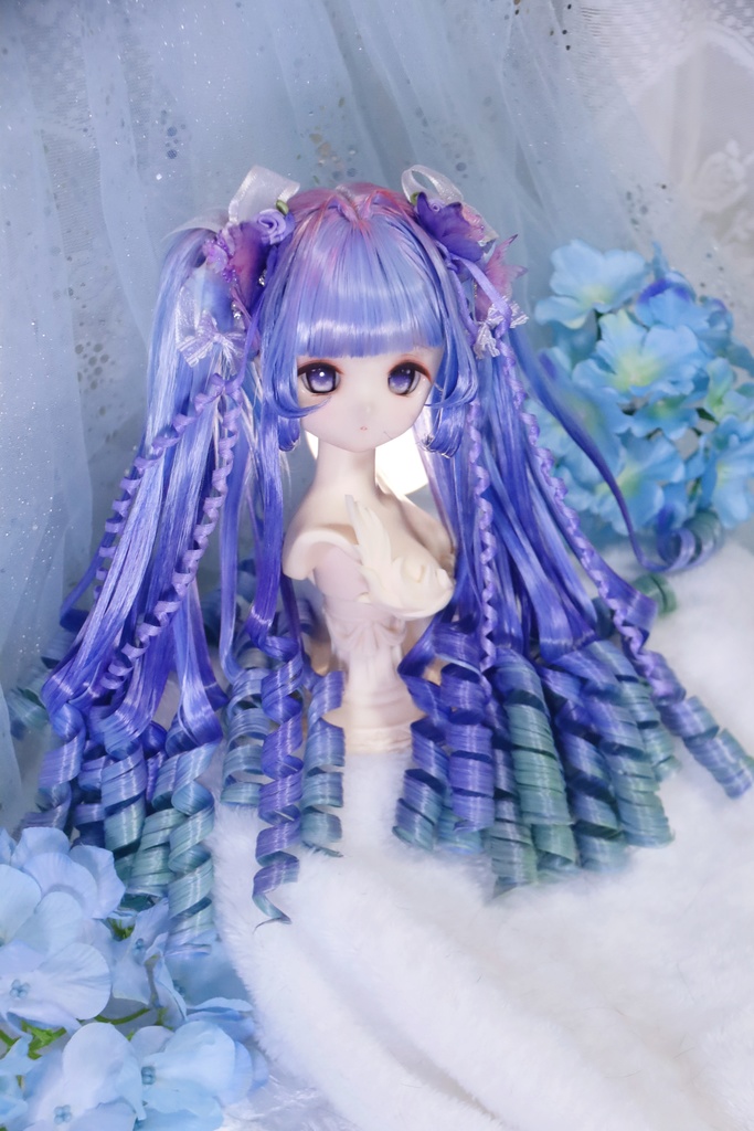 【イベント持ち戻り】8〜9インチ『3段レイヤーもみあげ・豪華姫ロマンロール簪くるくる♡お嬢様のインテークツインテール』1/3ドールウィッグ