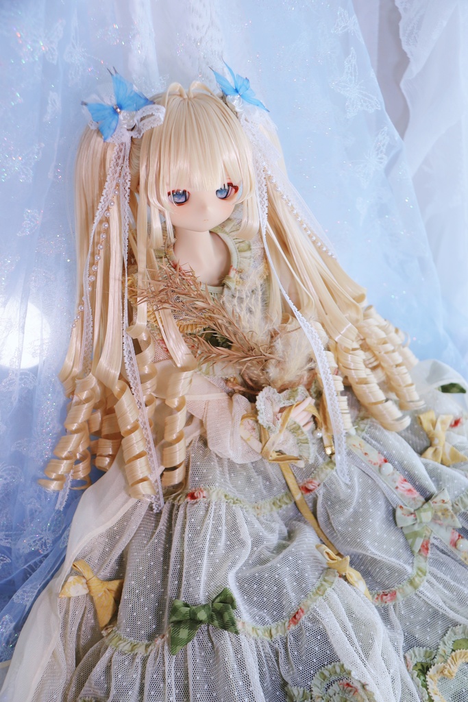 【即発送】 8〜9インチ『くるくるいっぱい♡お嬢様のインテークツインテール』1/3ドールウィッグ