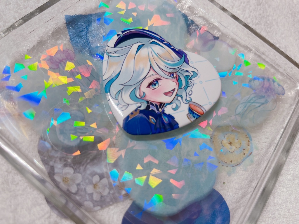 原神 フリーナ ハート型缶バッジ