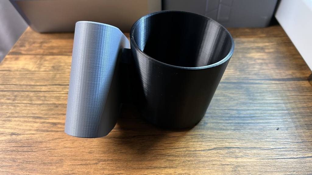 Nissan 370Z Passenger Knee Support Cup Holder (LHD Only) – No Modification | 3D Printable STL