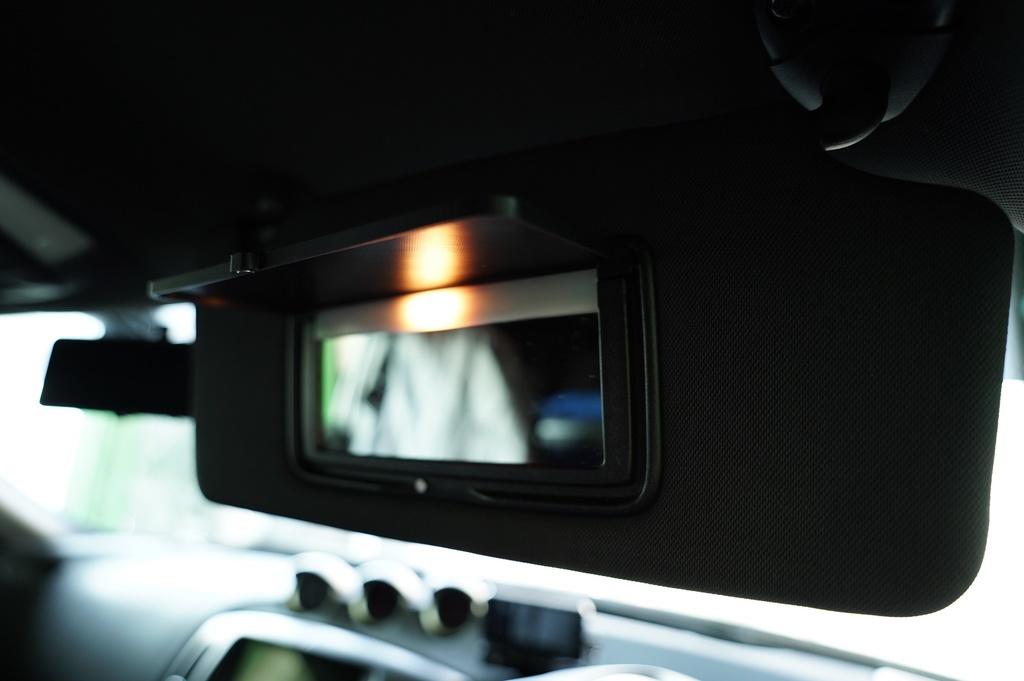 Z34専用 サンバイザーカバー(六角柄)