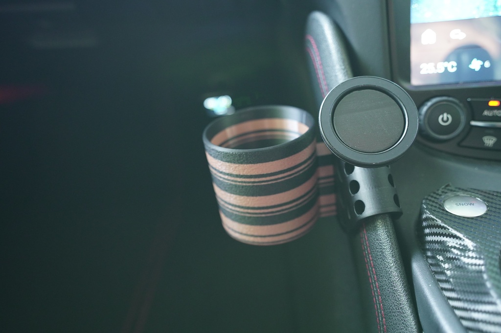 MagSafeベース付き Z34用 カップホルダー（助手席側）Ver.4｜3Dプリント製・未処理　RHD