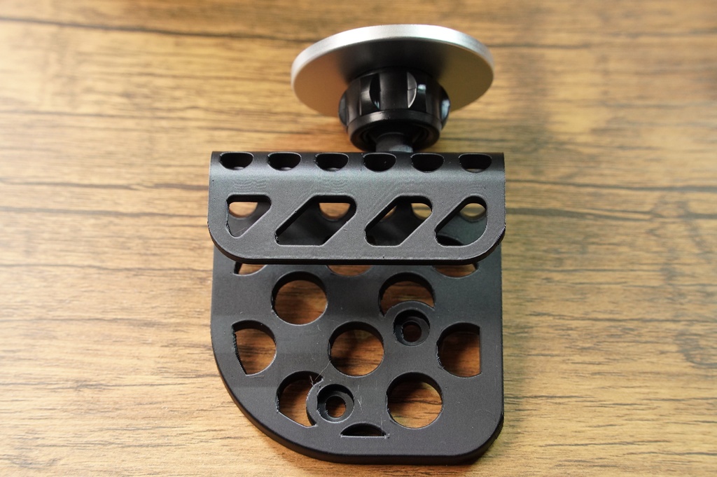 首振り式MagSafeベース付き Z34用 カップホルダー(助手席側)Ver.4|3Dプリント製・未処理 RHD