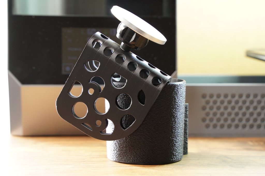 首振り式MagSafeベース付き Z34用 カップホルダー(助手席側)Ver.4|3Dプリント製・未処理 RHD