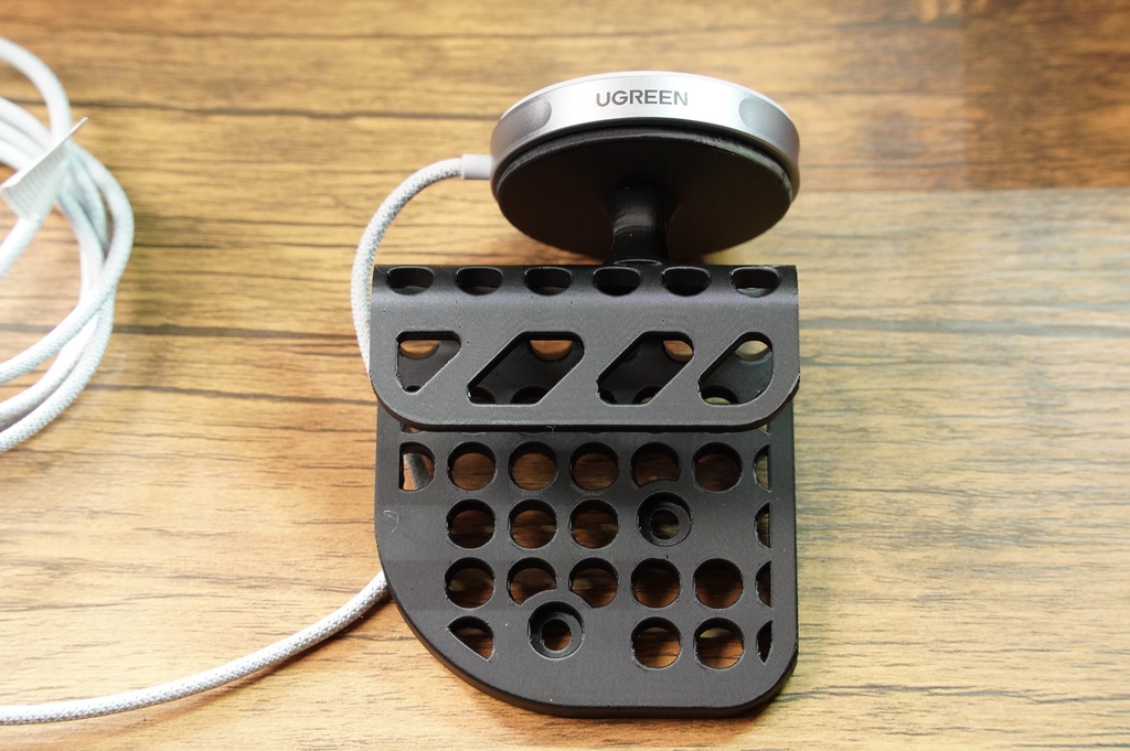 MagSafe充電器ベース付き Z34用 カップホルダー(助手席側)Ver.4|3Dプリント製・未処理 RHD