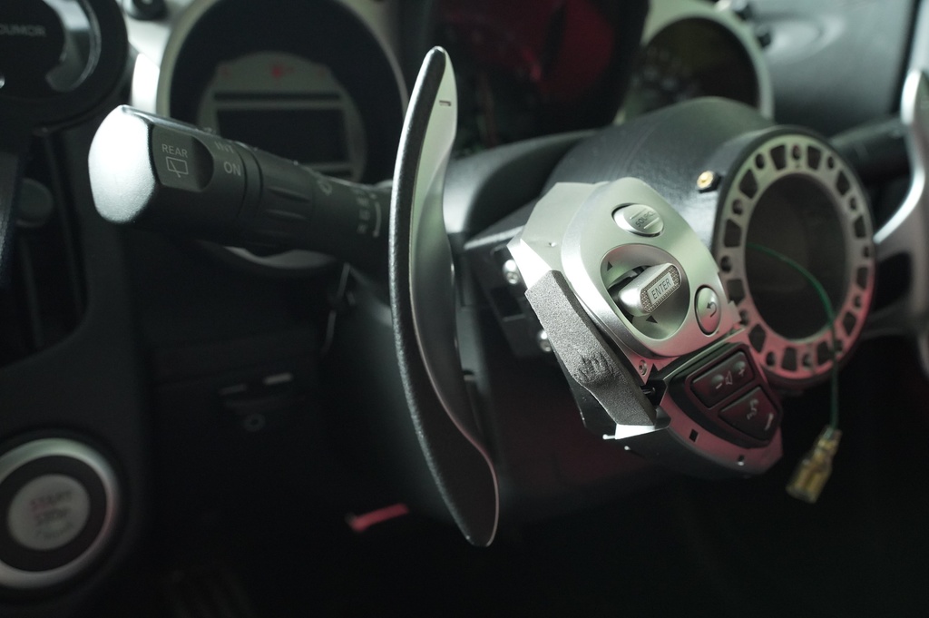 Z34 純正ステアリングスイッチ対応 ボスカバー(ワークスベル対応)